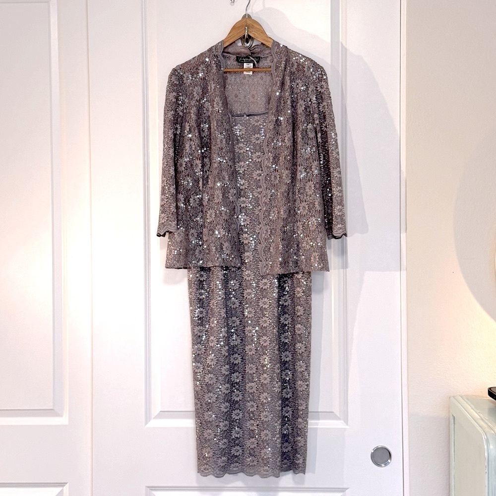 Embellished Lace Evening Dress and Jacket Set - Taupe